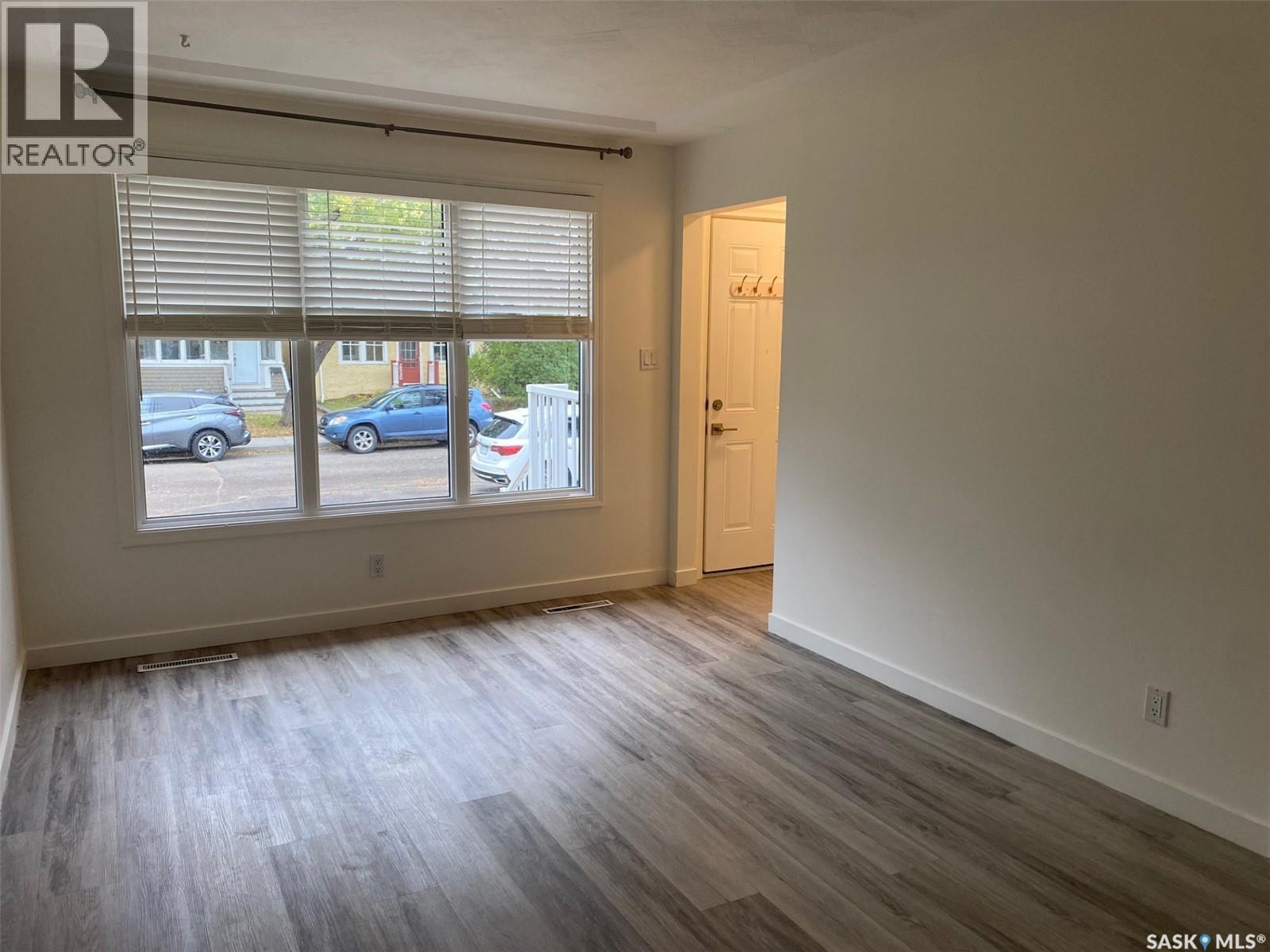 2531 Broder Street, Regina, Saskatchewan  S4N 3T4 - Photo 5 - SK021400