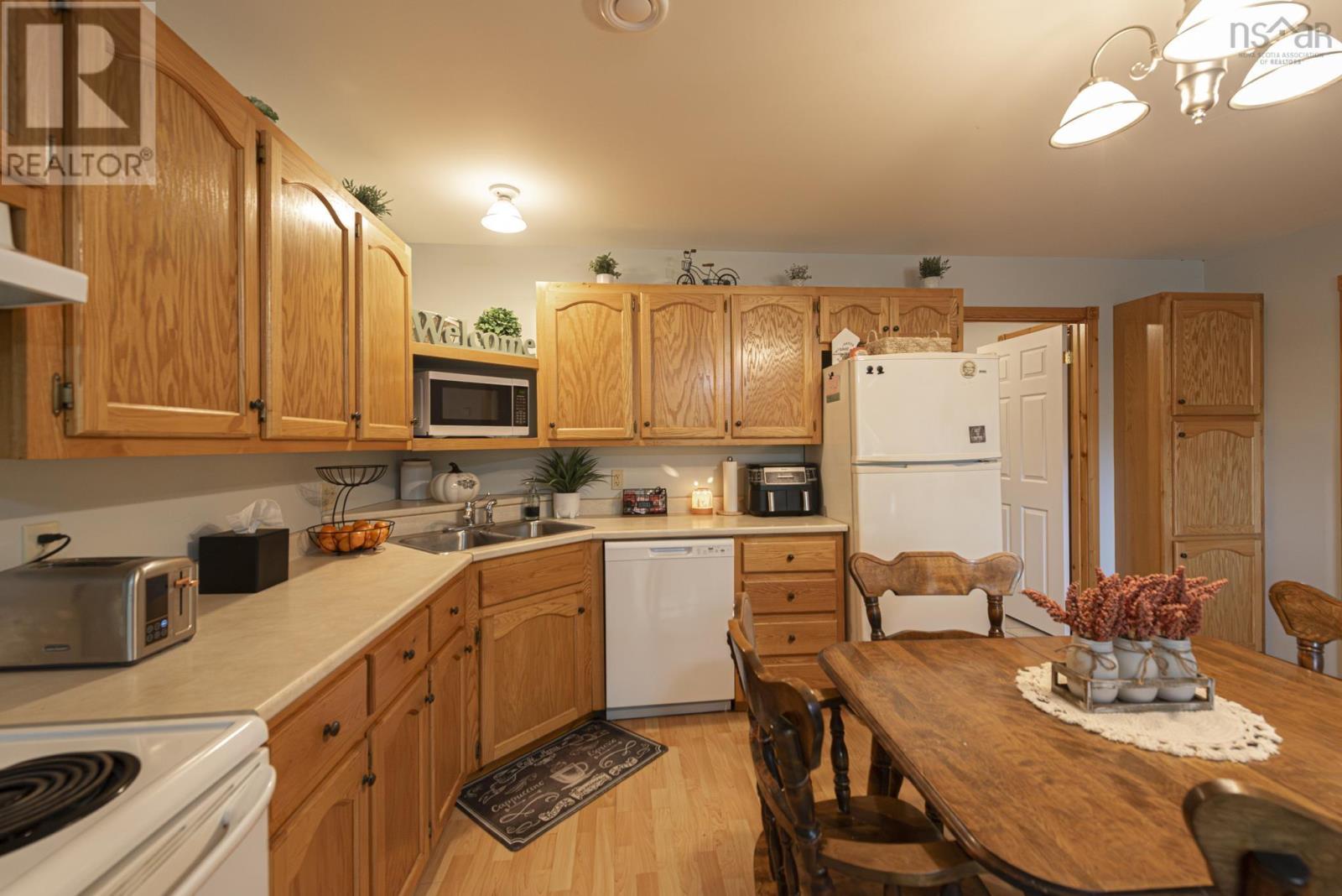 157 North Avenue, New Glasgow, Nova Scotia  B2H 2E2 - Photo 8 - 202526174