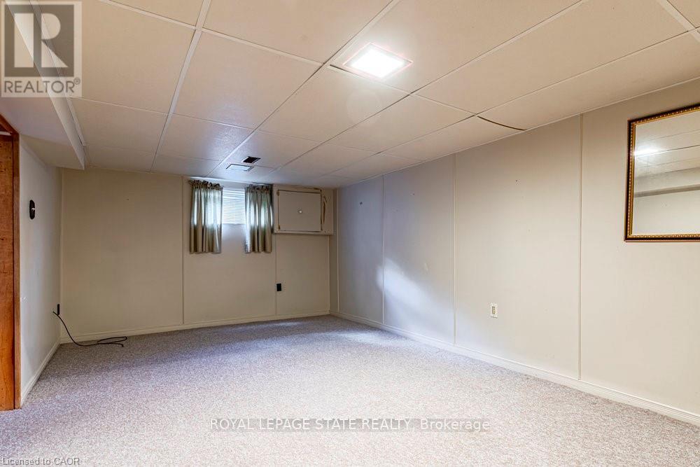 8 Sylvia Crescent, Hamilton, Ontario  L8K 2A9 - Photo 30 - X12474178