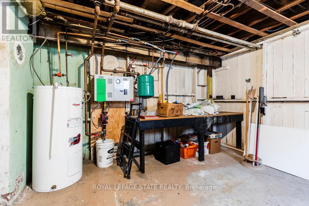 37 Lower Horning Road, Hamilton, Ontario  L8S 3E9 - Photo 38 - X12474205