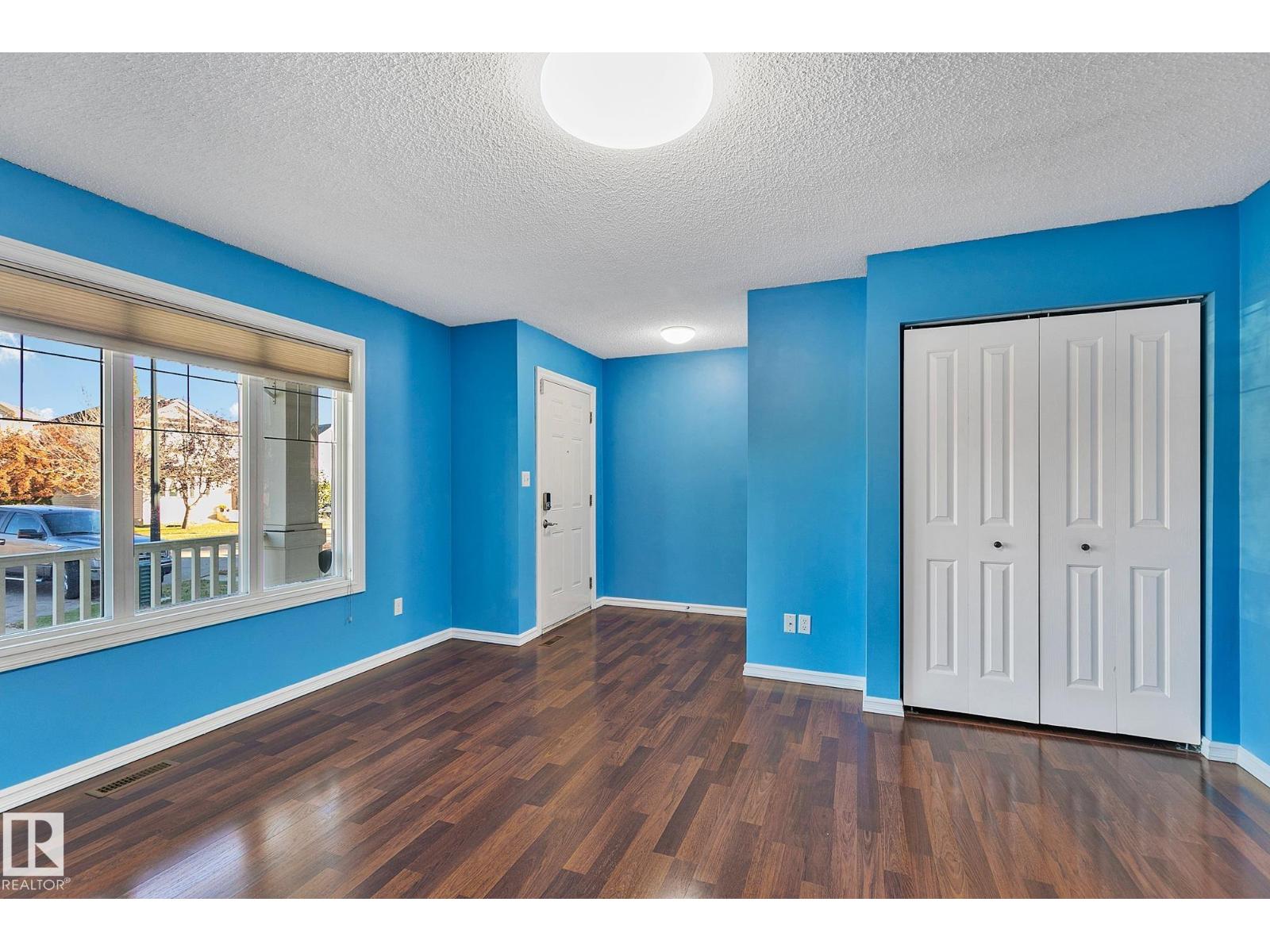 21355 91 Av Nw, Edmonton, Alberta  T5T 6Y9 - Photo 3 - E4462956