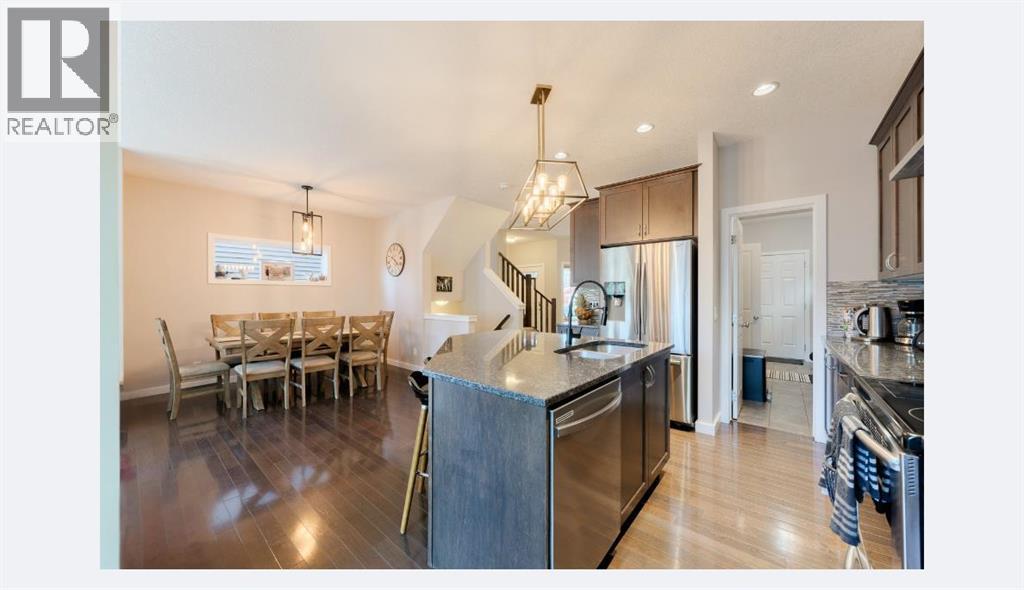 40 Sunrise Terrace, Cochrane, Alberta  T4C 0V3 - Photo 3 - A2248798
