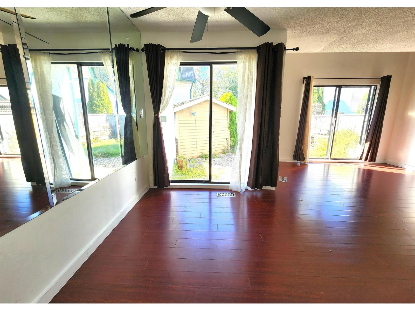 26888 32 Avenue, Langley, British Columbia  V4W 3L5 - Photo 11 - R3055678