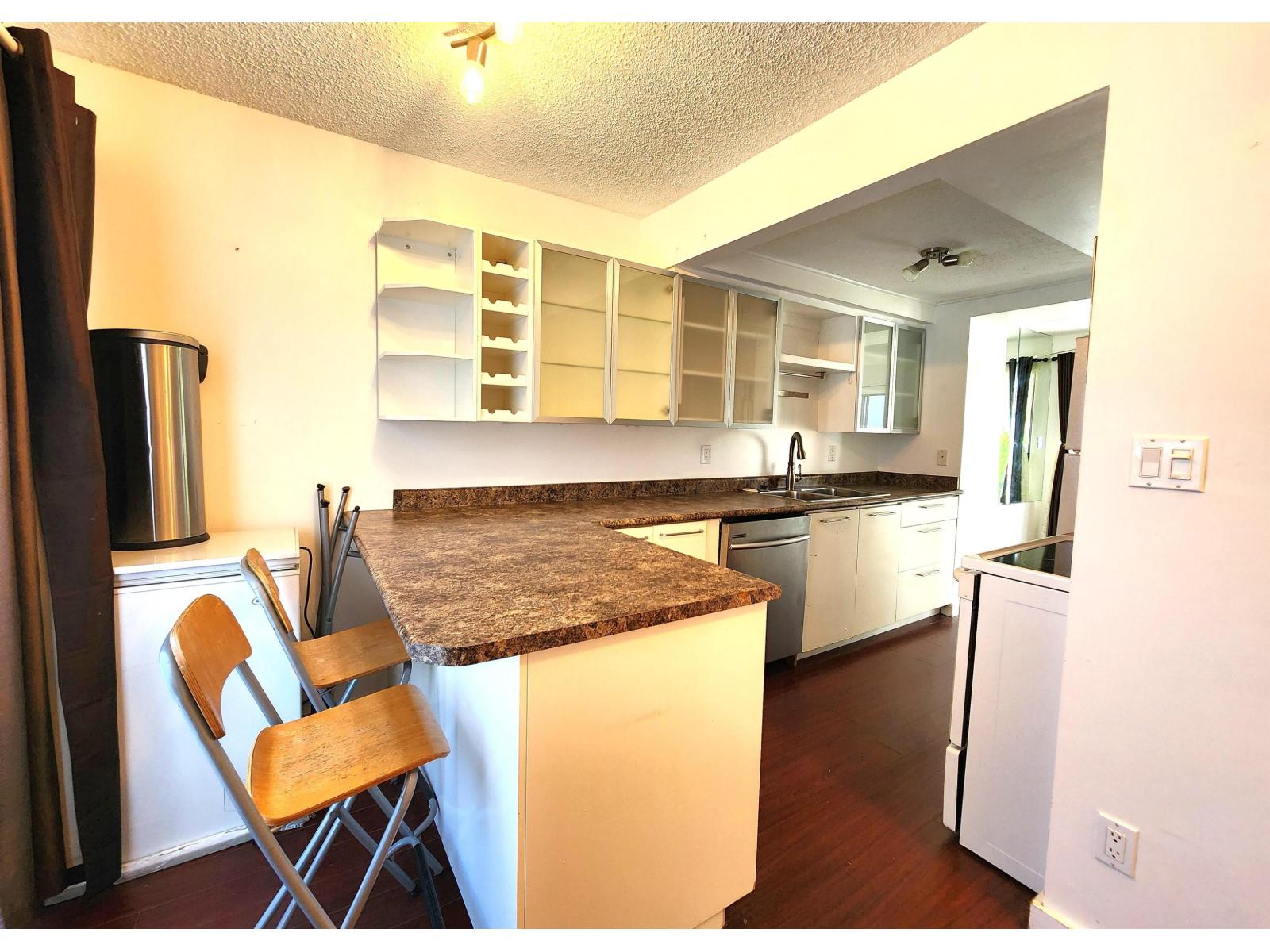 26888 32 Avenue, Langley, British Columbia  V4W 3L5 - Photo 3 - R3055678