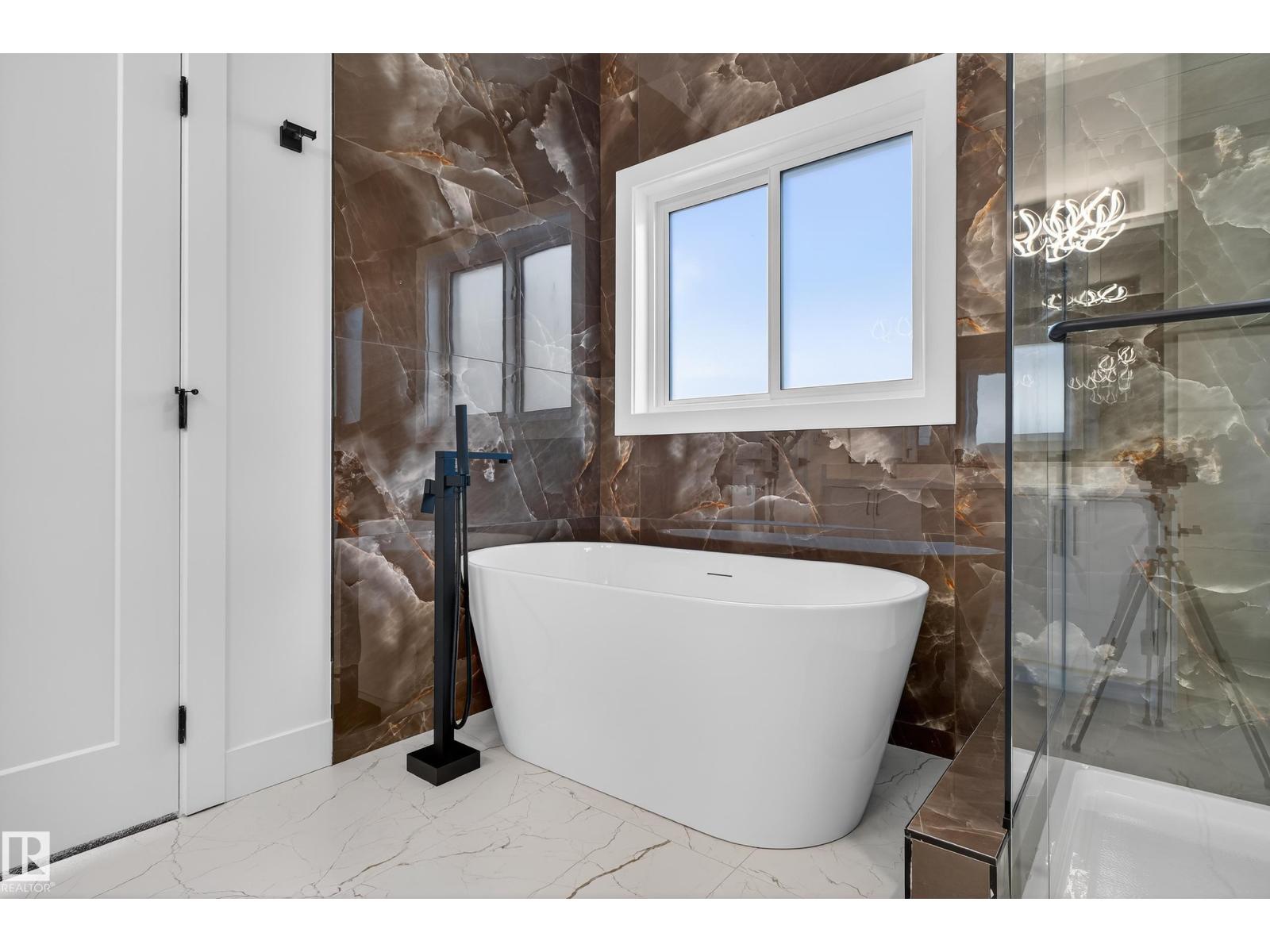 160 Edgewater Ci, Leduc, Alberta  T9E 1K5 - Photo 60 - E4462570