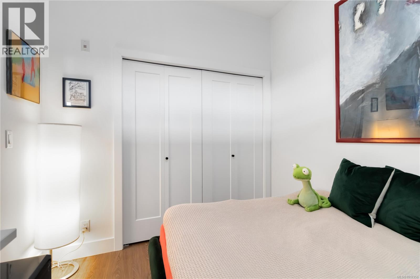 522 515 Chatham St, Victoria, British Columbia  V8T 0C8 - Photo 18 - 1017356