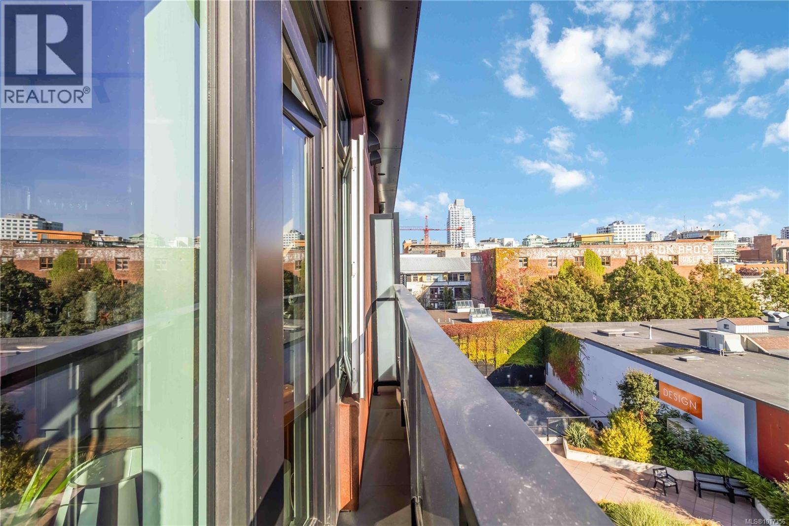 522 515 Chatham St, Victoria, British Columbia  V8T 0C8 - Photo 24 - 1017356