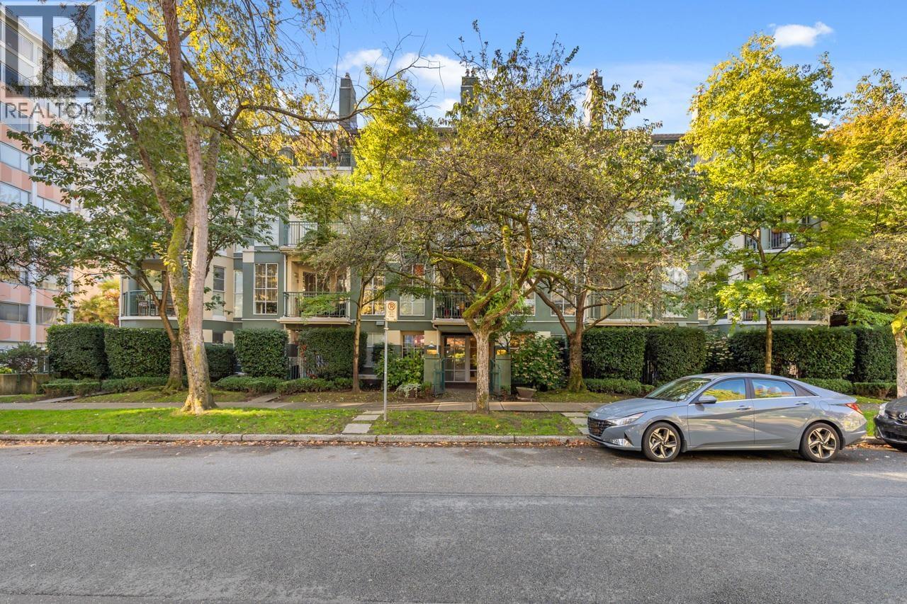 203 1928 Nelson Street, Vancouver, British Columbia  V6G 1N2 - Photo 2 - R3060477