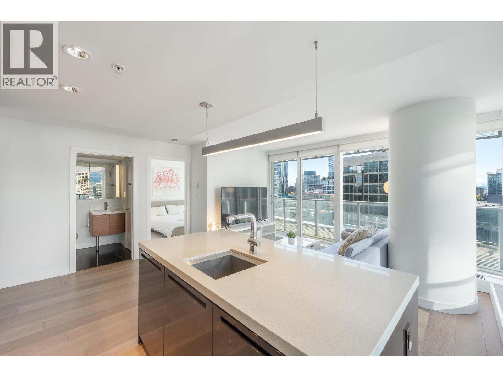 2006 777 Richards Street, Vancouver, British Columbia  V6B 0M6 - Photo 13 - R3060480