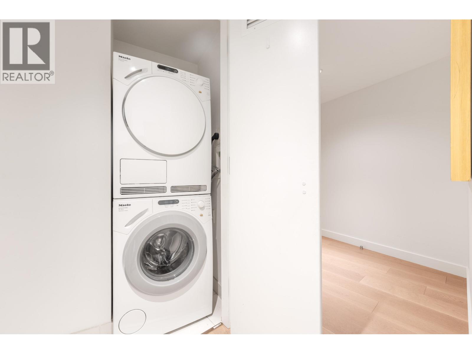 2006 777 Richards Street, Vancouver, British Columbia  V6B 0M6 - Photo 23 - R3060480