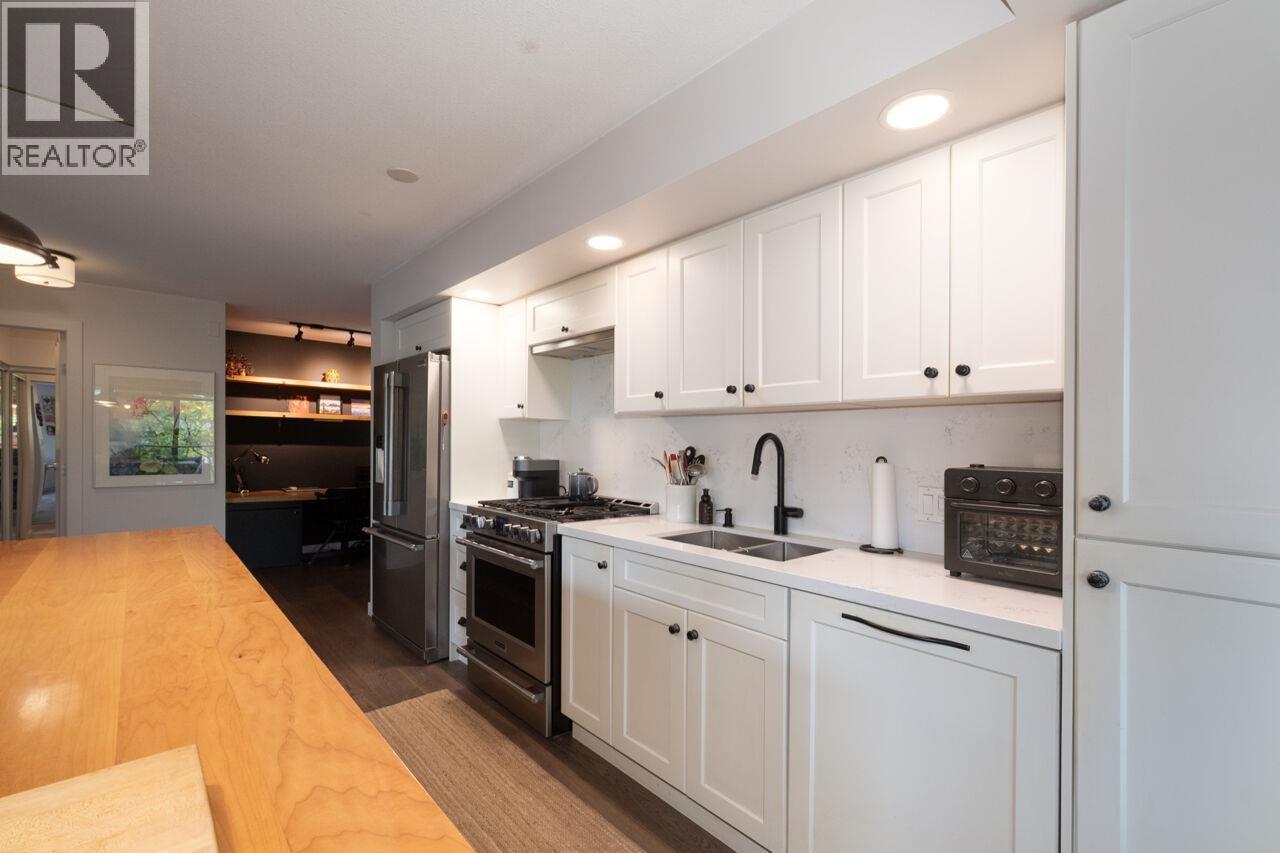 308 683 W Victoria Park, North Vancouver, British Columbia  V7M 0A2 - Photo 11 - R3060521
