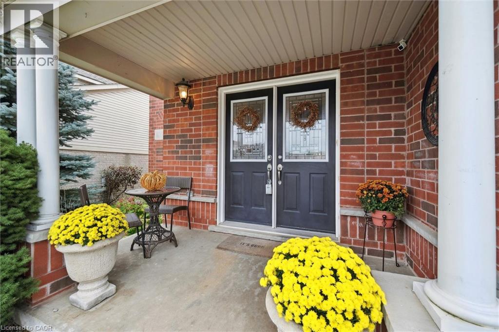 305 Pine Valley Drive, Kitchener, Ontario  N2P 2V5 - Photo 5 - 40780509