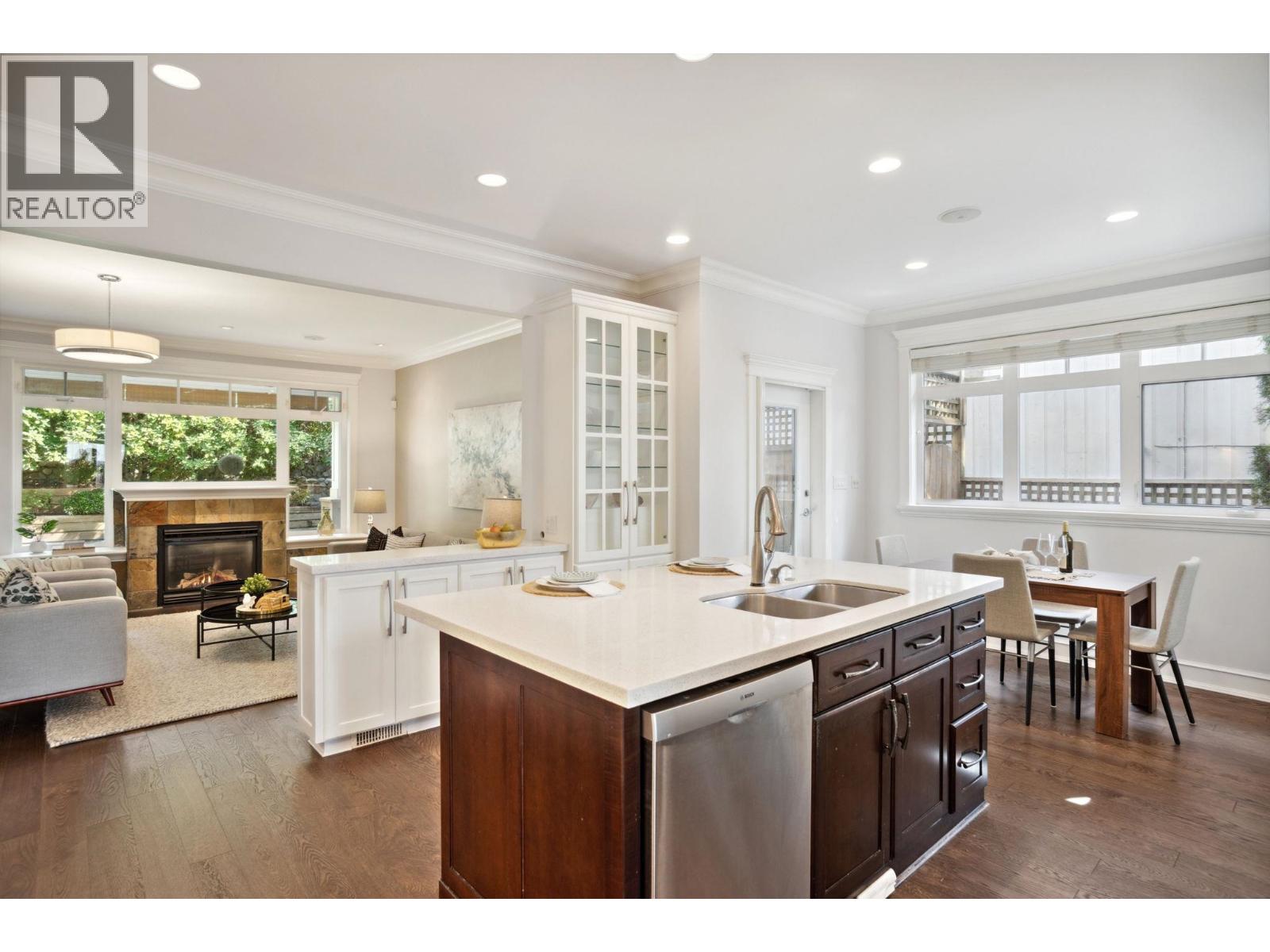 2185 Lawson Avenue, West Vancouver, British Columbia  V7V 2E1 - Photo 8 - R3060482