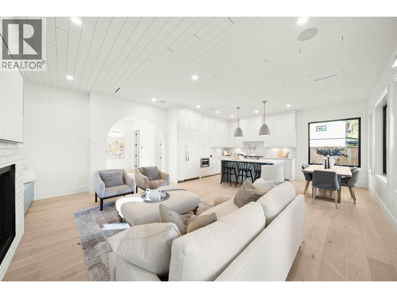 1204 Stellers Jay Place, Tsawwassen, British Columbia  V4M 2A9 - Photo 10 - R3060502