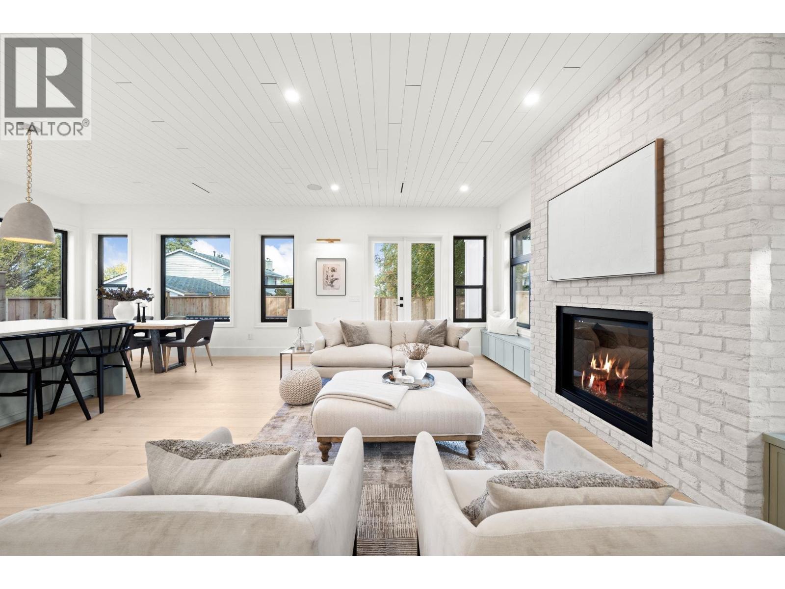 1204 Stellers Jay Place, Tsawwassen, British Columbia  V4M 2A9 - Photo 6 - R3060502