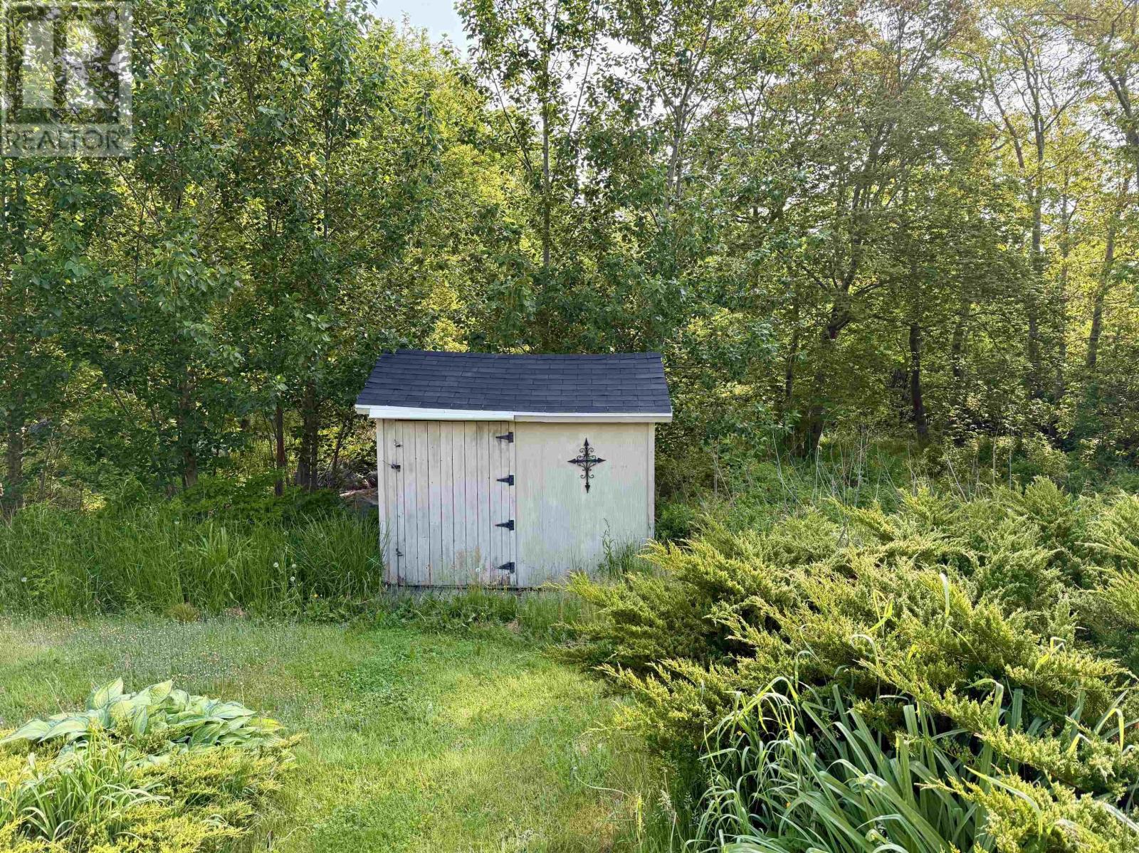 911 Central Port Mouton Road, South West Port Mouton, Nova Scotia  B0T 1T0 - Photo 3 - 202513928