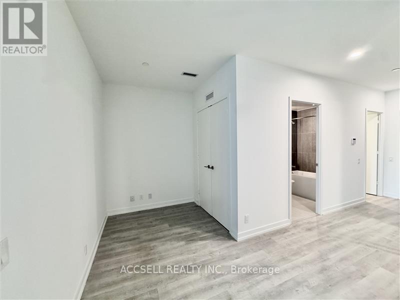 N506 - 30 Bent Tree Drive, Vaughan, Ontario  L4K 0M2 - Photo 6 - N12472967