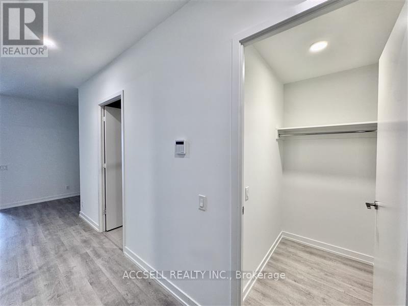 N506 - 30 Bent Tree Drive, Vaughan, Ontario  L4K 0M2 - Photo 7 - N12472967