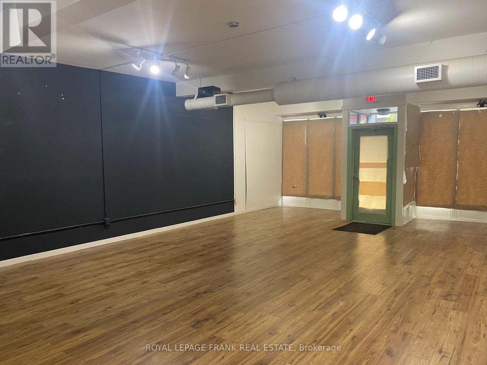 114 Dundas Street W, Whitby, Ontario L1N 2H7 - Photo 9 - E12255568