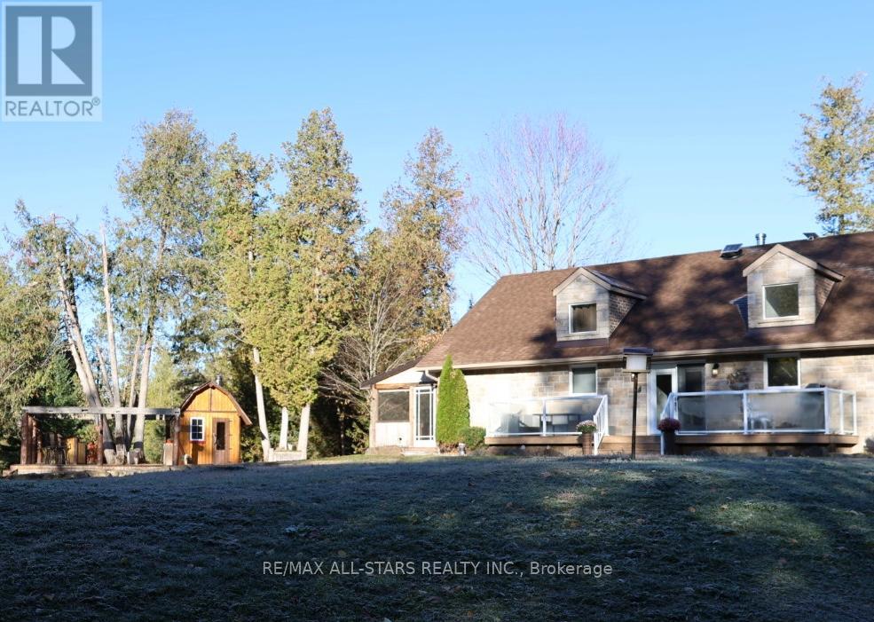 728 Galway Road, Trent Lakes, Ontario  K0M 2A0 - Photo 3 - X12349968