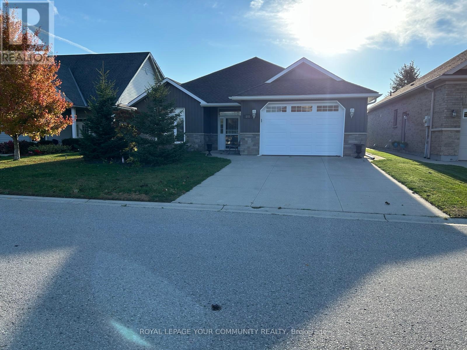 541 Stornoway, Huron-Kinloss, Ontario  N2Z 0A4 - Photo 2 - X12474047