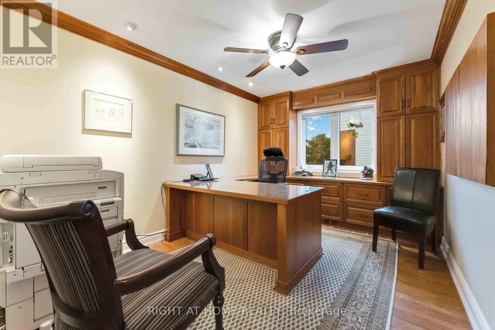 50 Rosenfeld Crescent, Ottawa, Ontario  K2K 2L2 - Photo 19 - X12453928