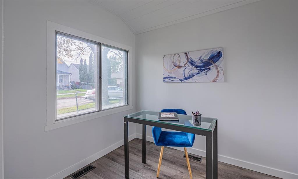 269 Belmont Avenue, Winnipeg, Manitoba R2V 0Y5 - Photo 1 - 202526567