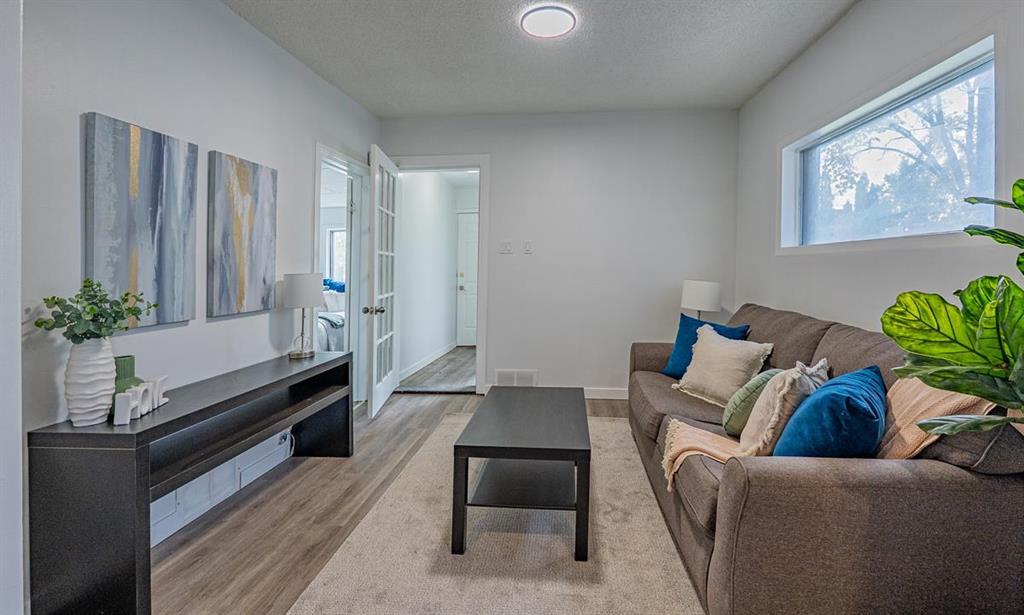 269 Belmont Avenue, Winnipeg, Manitoba R2V 0Y5 - Photo 3 - 202526567