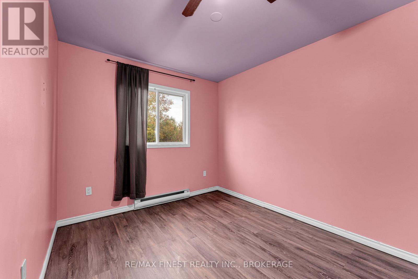 5 Meadow Lane, Greater Napanee, Ontario  K7R 3R8 - Photo 23 - X12472057