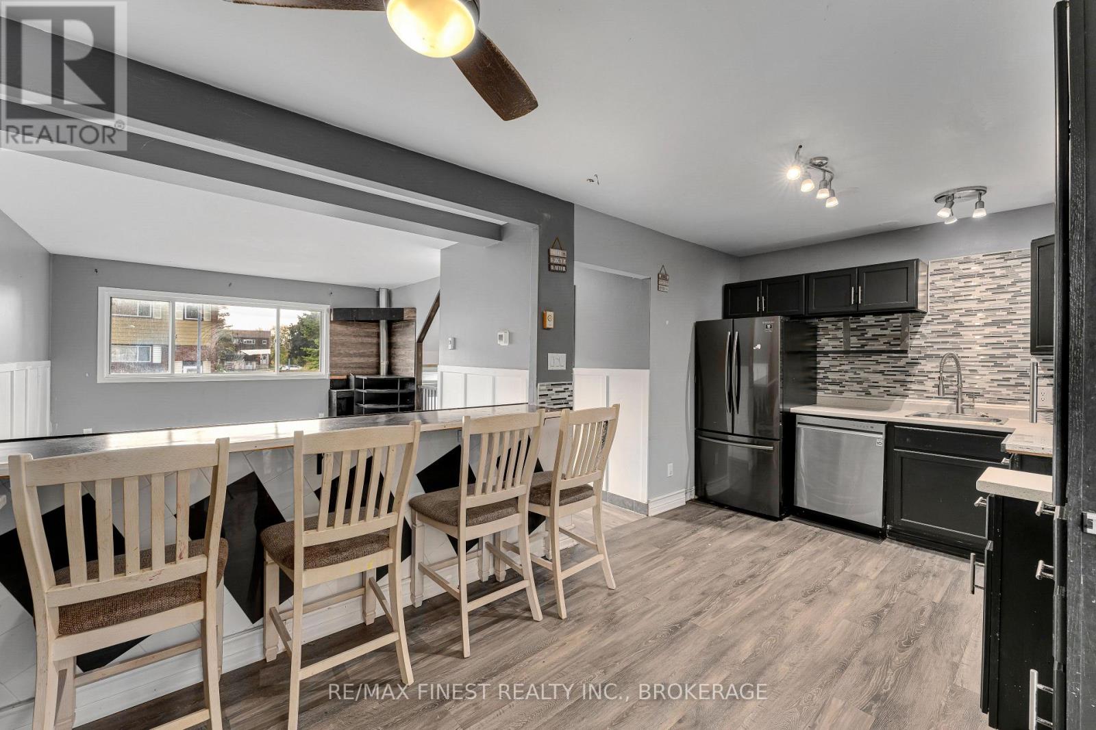 5 Meadow Lane, Greater Napanee, Ontario  K7R 3R8 - Photo 9 - X12472057