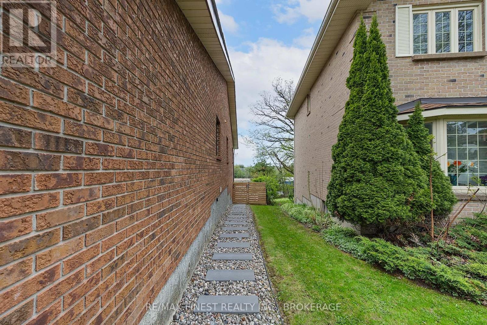 593 Forest Hill Drive, Kingston, Ontario  K7M 7N6 - Photo 39 - X12474401