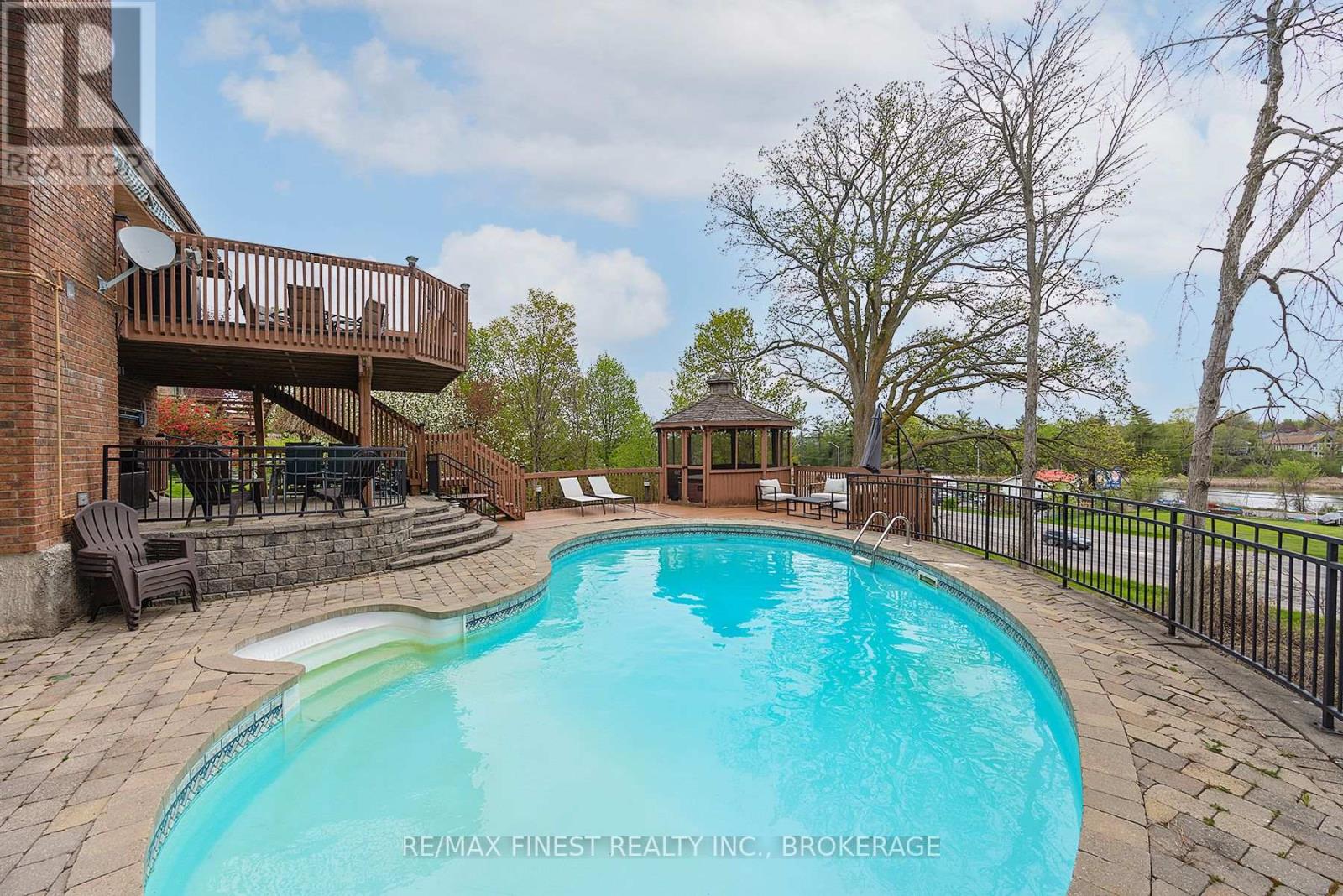 593 Forest Hill Drive, Kingston, Ontario  K7M 7N6 - Photo 40 - X12474401