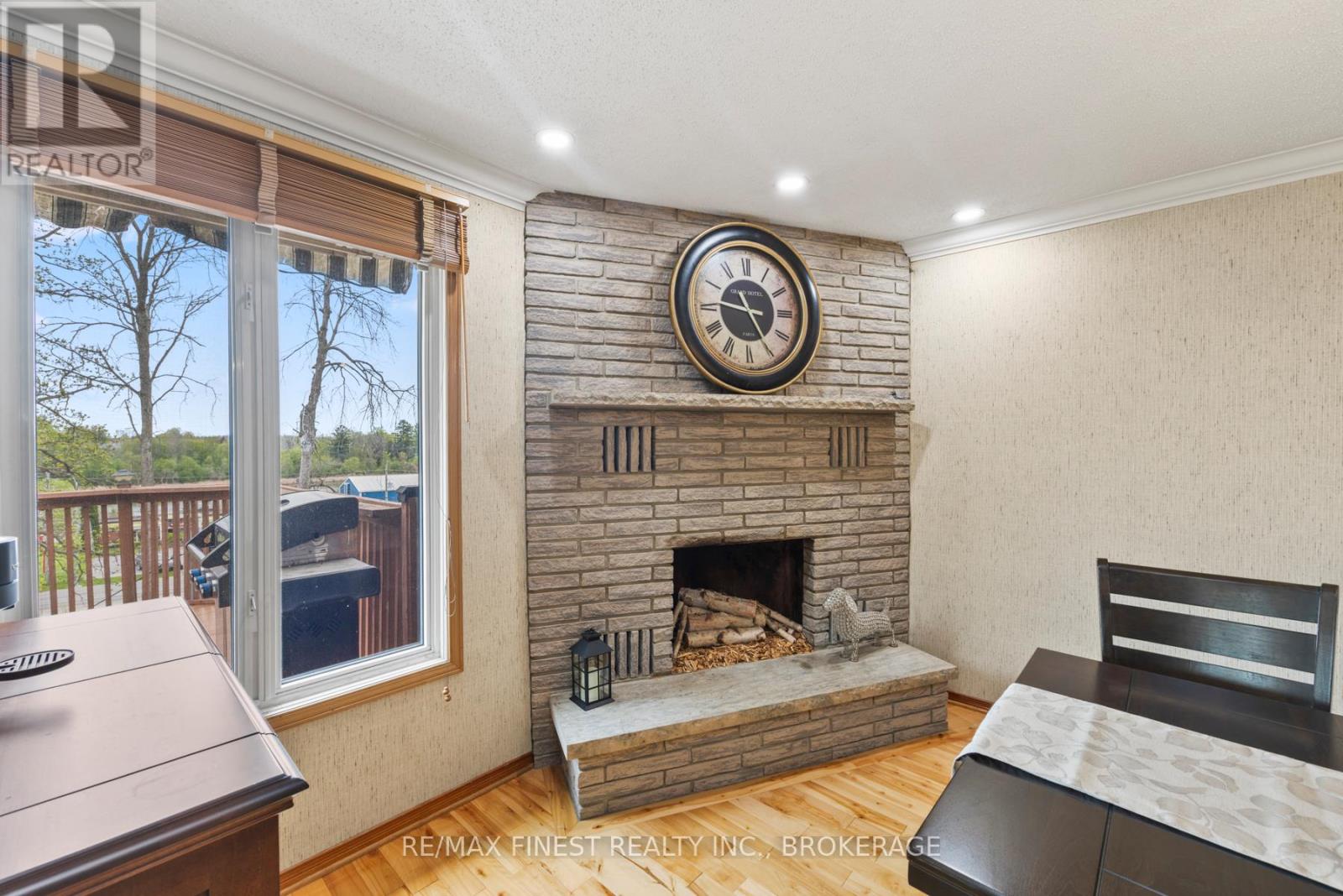 593 Forest Hill Drive, Kingston, Ontario  K7M 7N6 - Photo 9 - X12474401