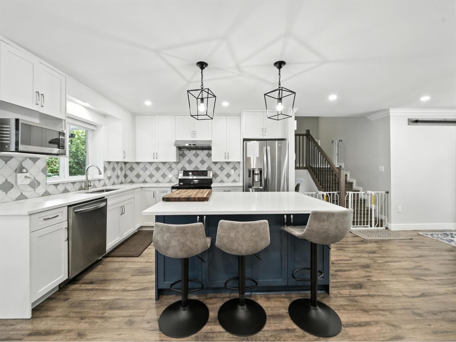 14308 68a Avenue, Surrey, British Columbia  V3W 8W4 - Photo 5 - R3060500