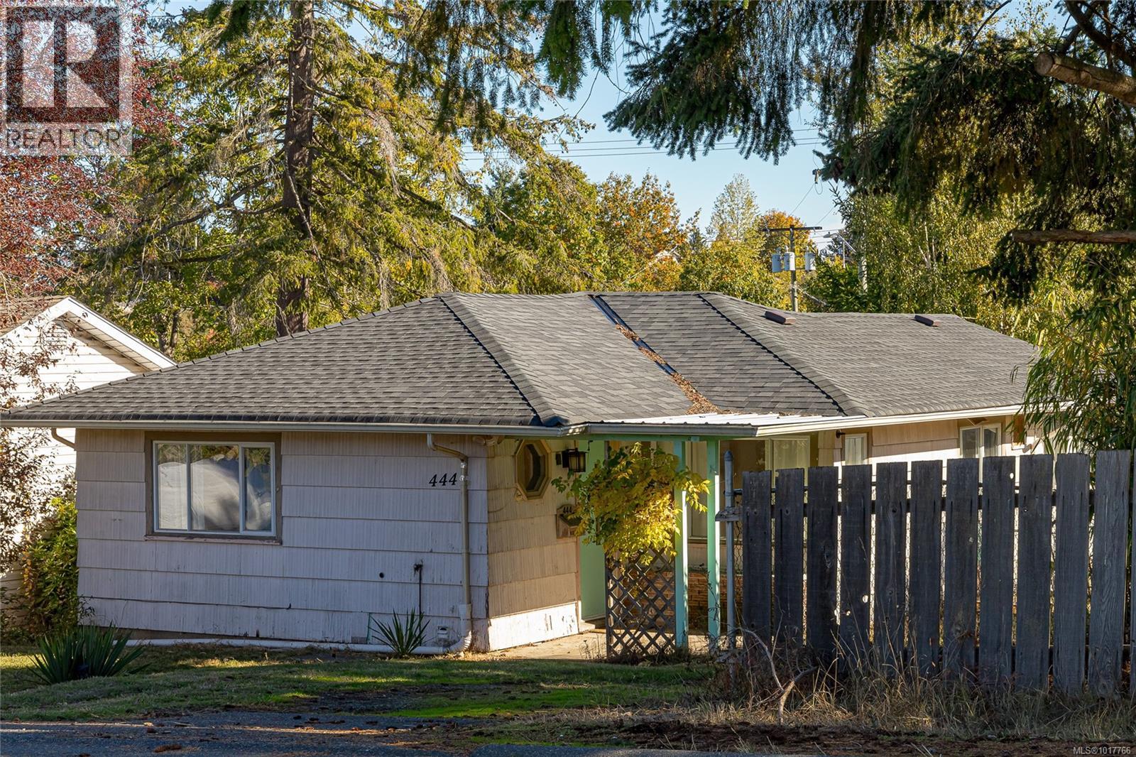 444 Hamilton Ave, Nanaimo, British Columbia