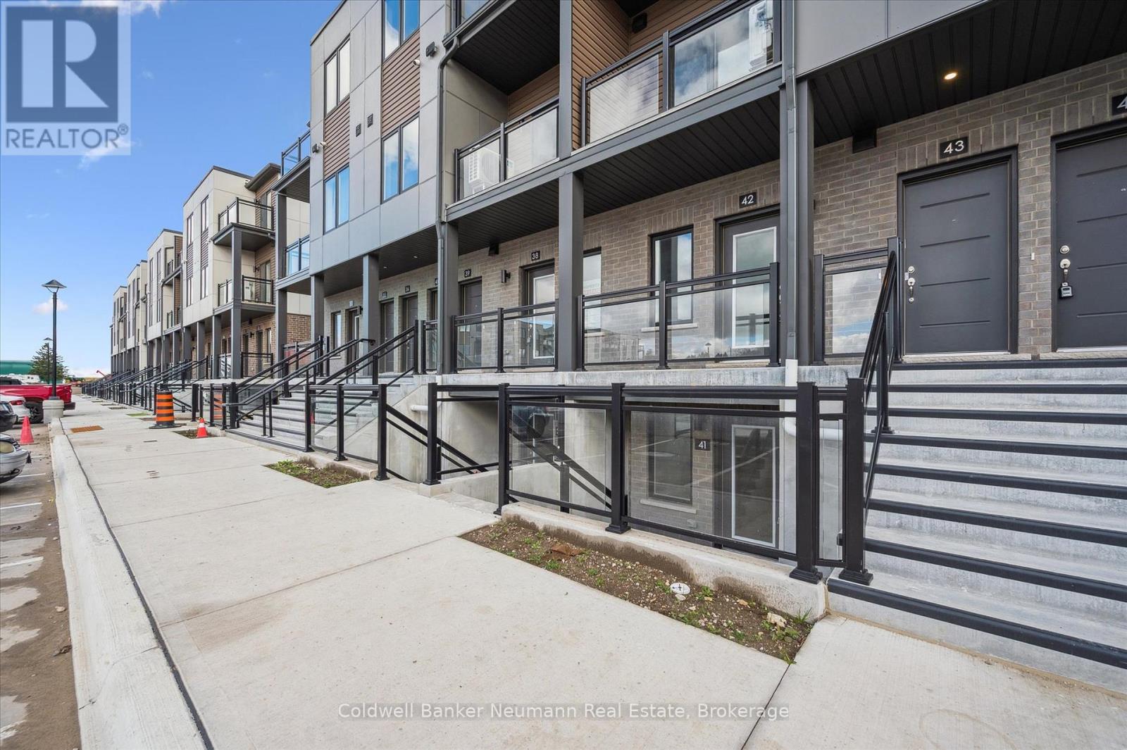 41 - 940 David Street N, Centre Wellington, Ontario  N1M 0L7 - Photo 2 - X12474387