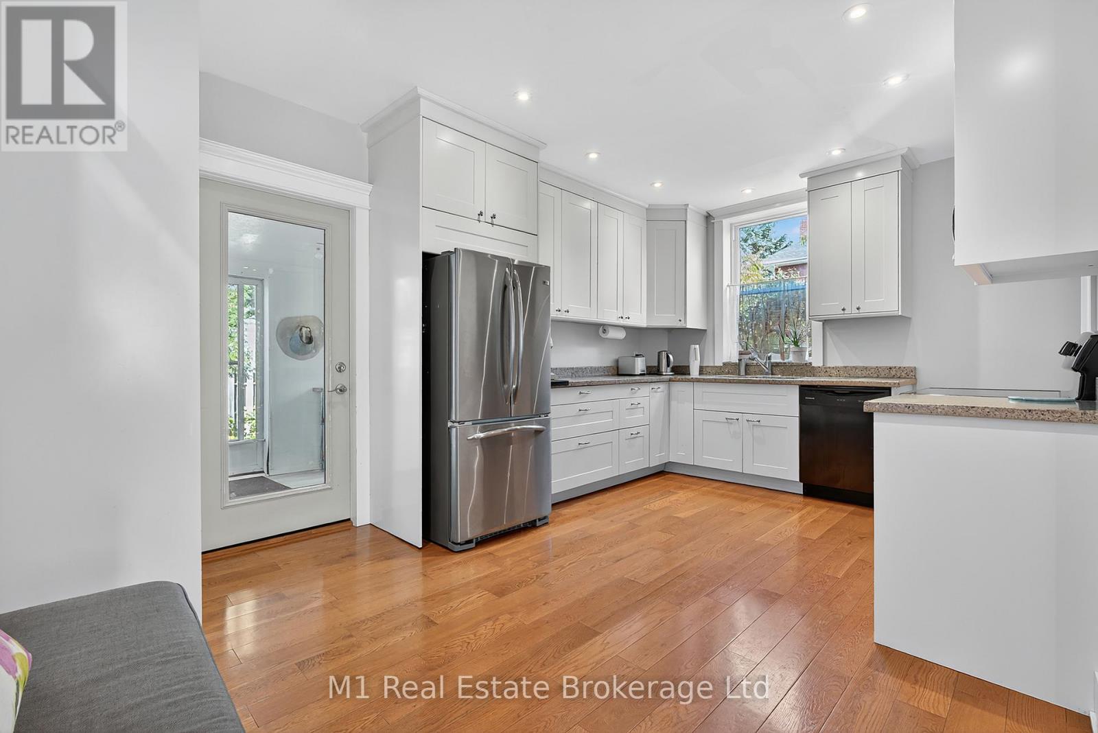 60 Howitt Street, Guelph, Ontario  N1E 3C7 - Photo 11 - X12474433