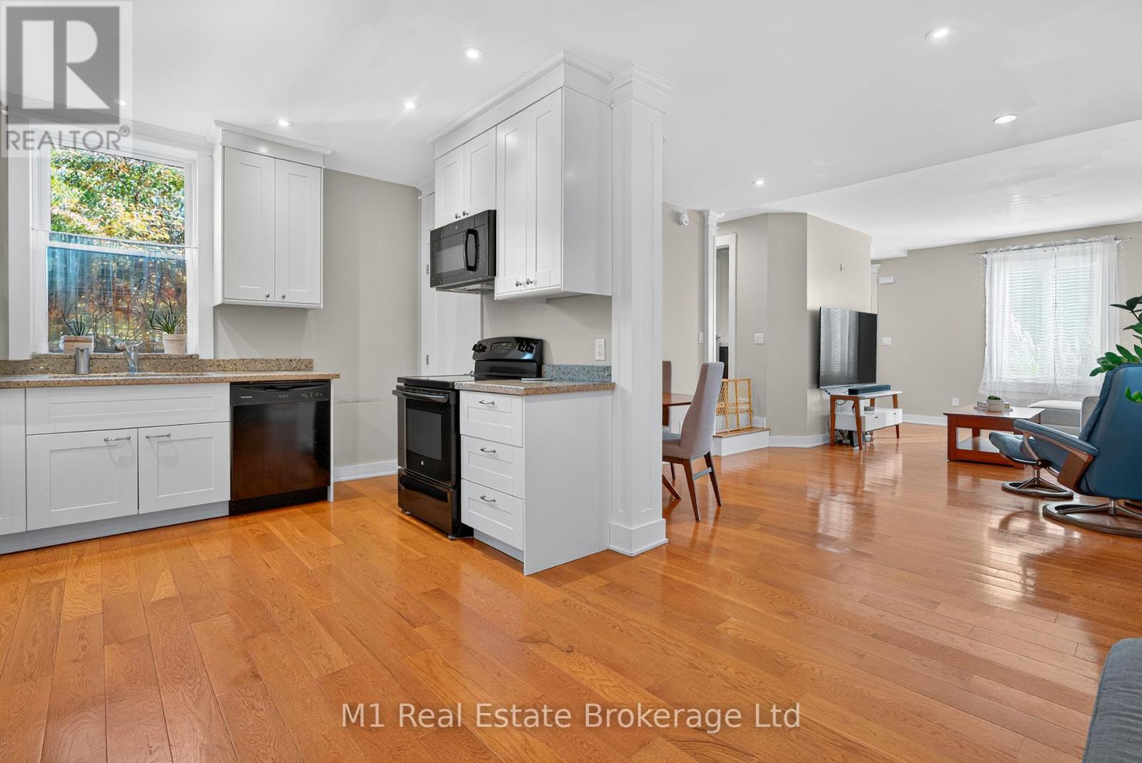 60 Howitt Street, Guelph, Ontario  N1E 3C7 - Photo 12 - X12474433