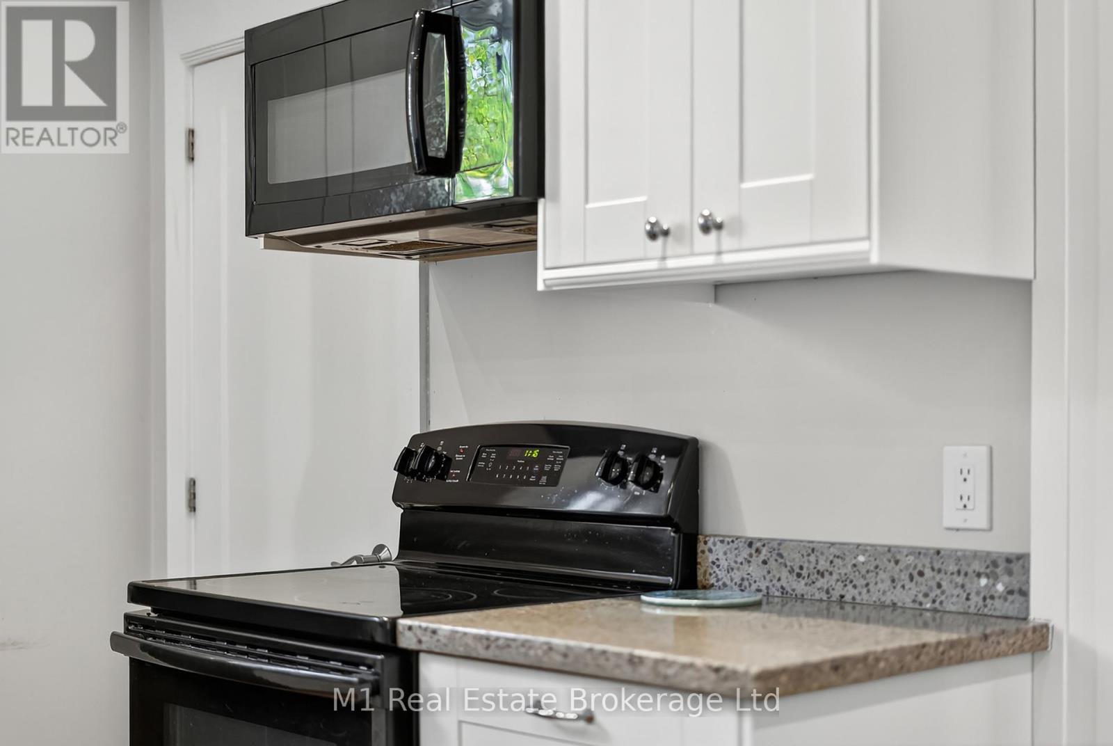 60 Howitt Street, Guelph, Ontario  N1E 3C7 - Photo 15 - X12474433