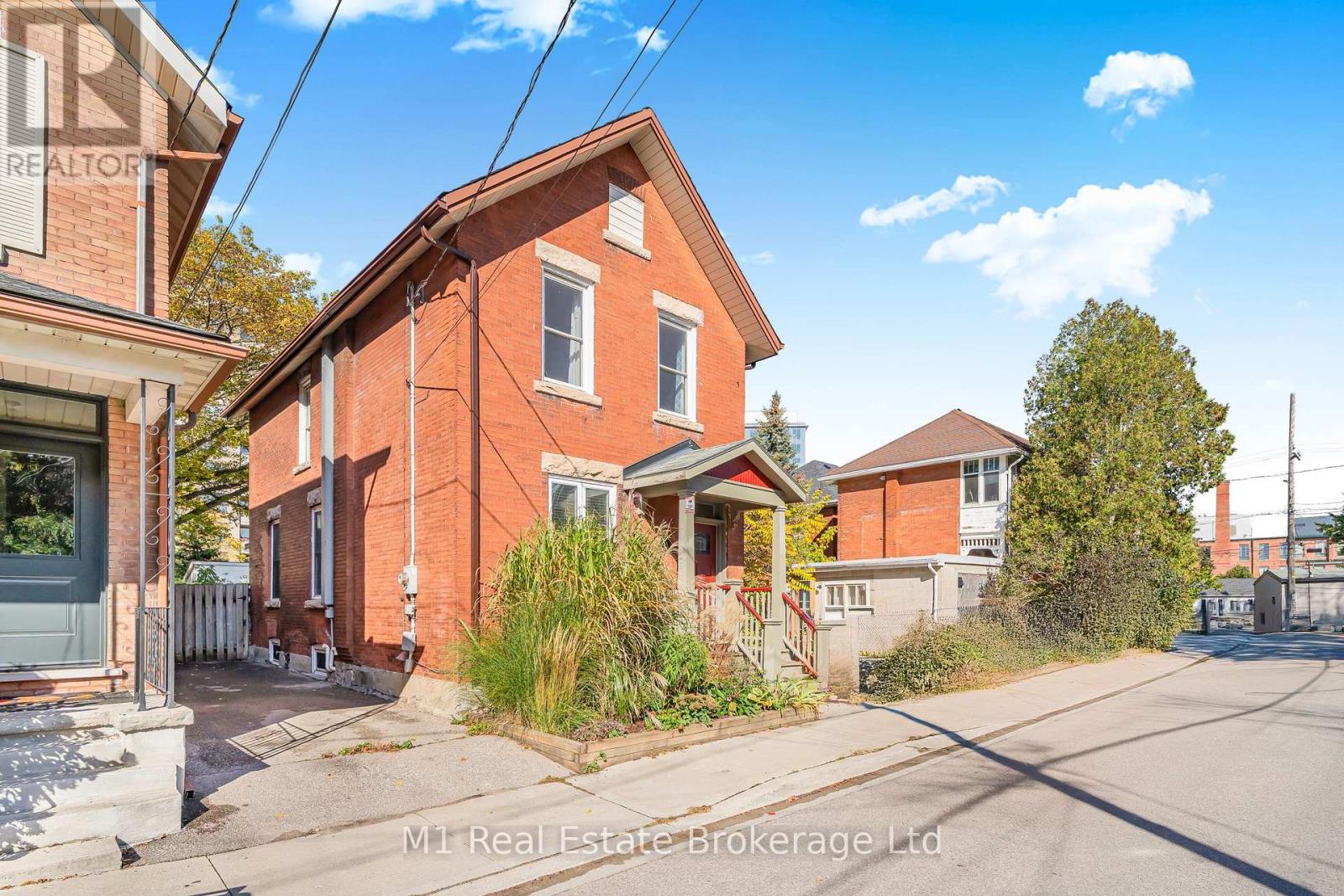 60 Howitt Street, Guelph, Ontario  N1E 3C7 - Photo 43 - X12474433