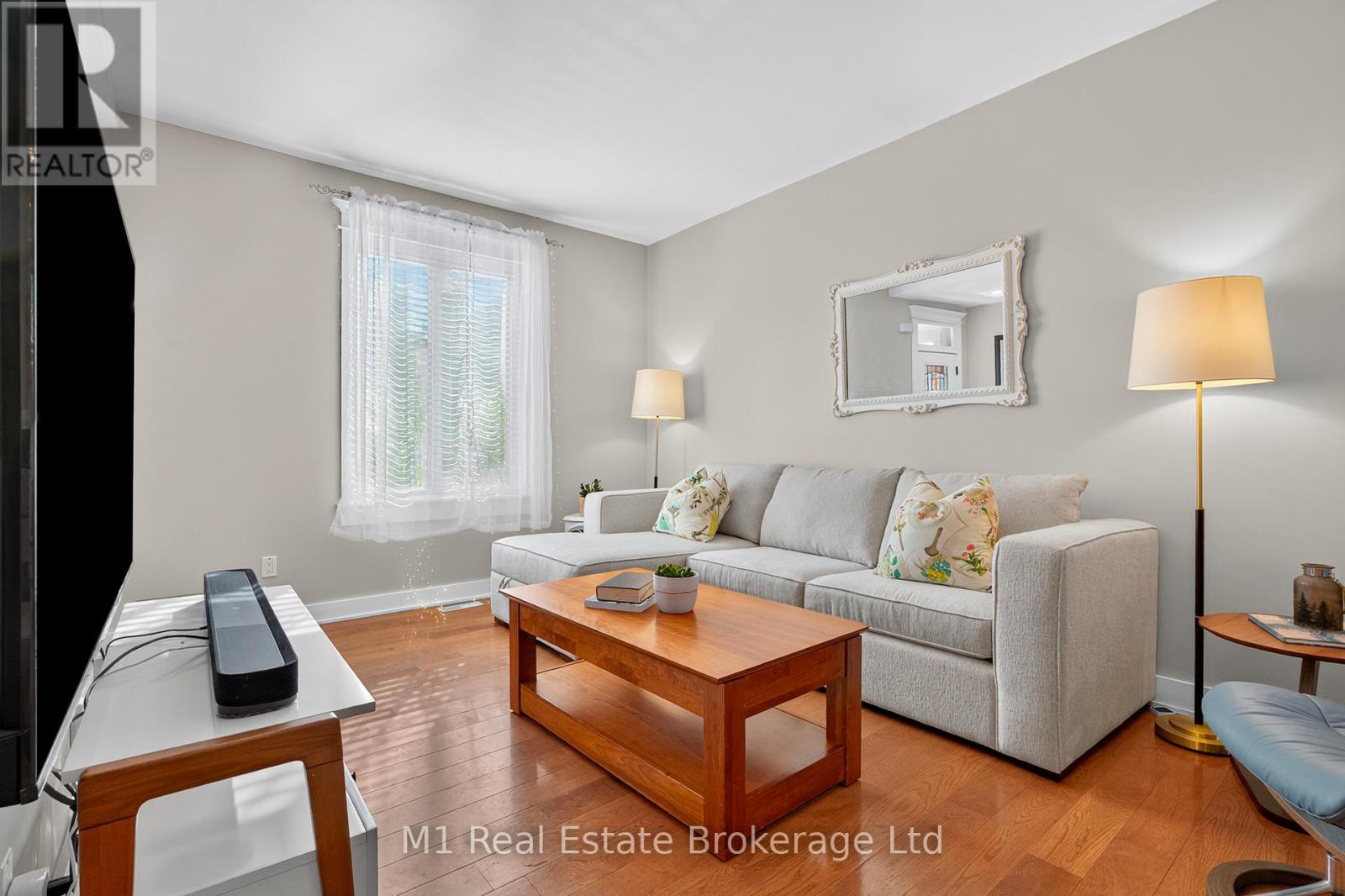 60 Howitt Street, Guelph, Ontario  N1E 3C7 - Photo 5 - X12474433