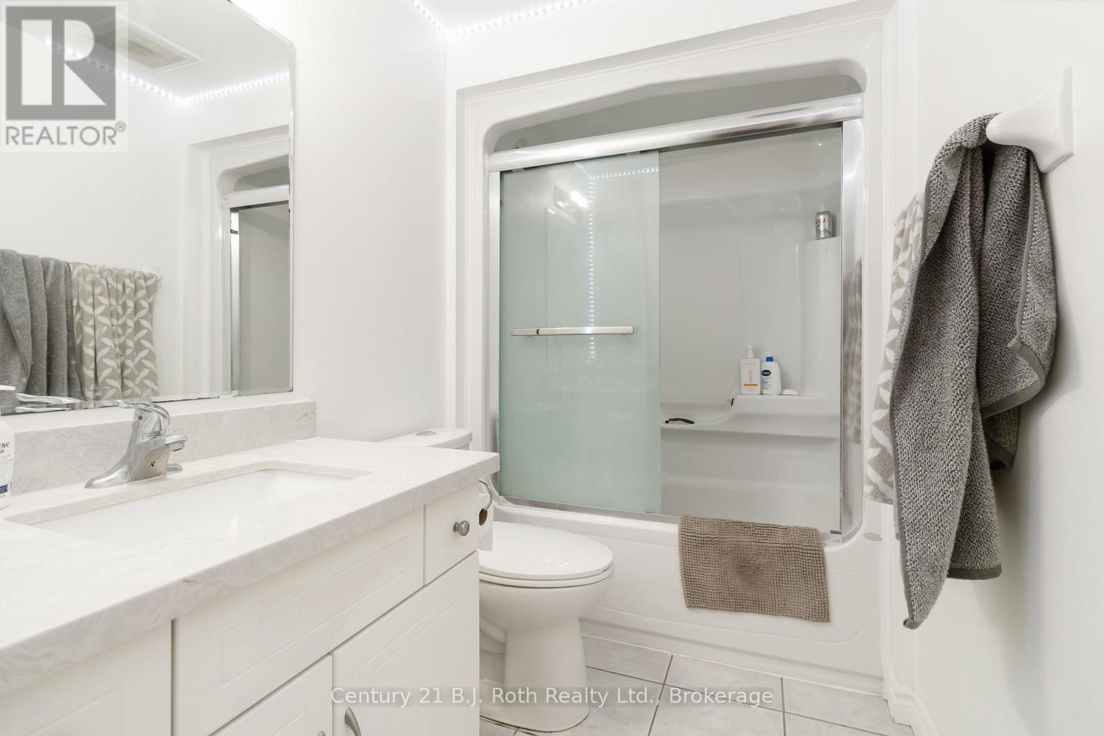 18 Darnell Road, Guelph, Ontario  N1G 5K3 - Photo 10 - X12474469
