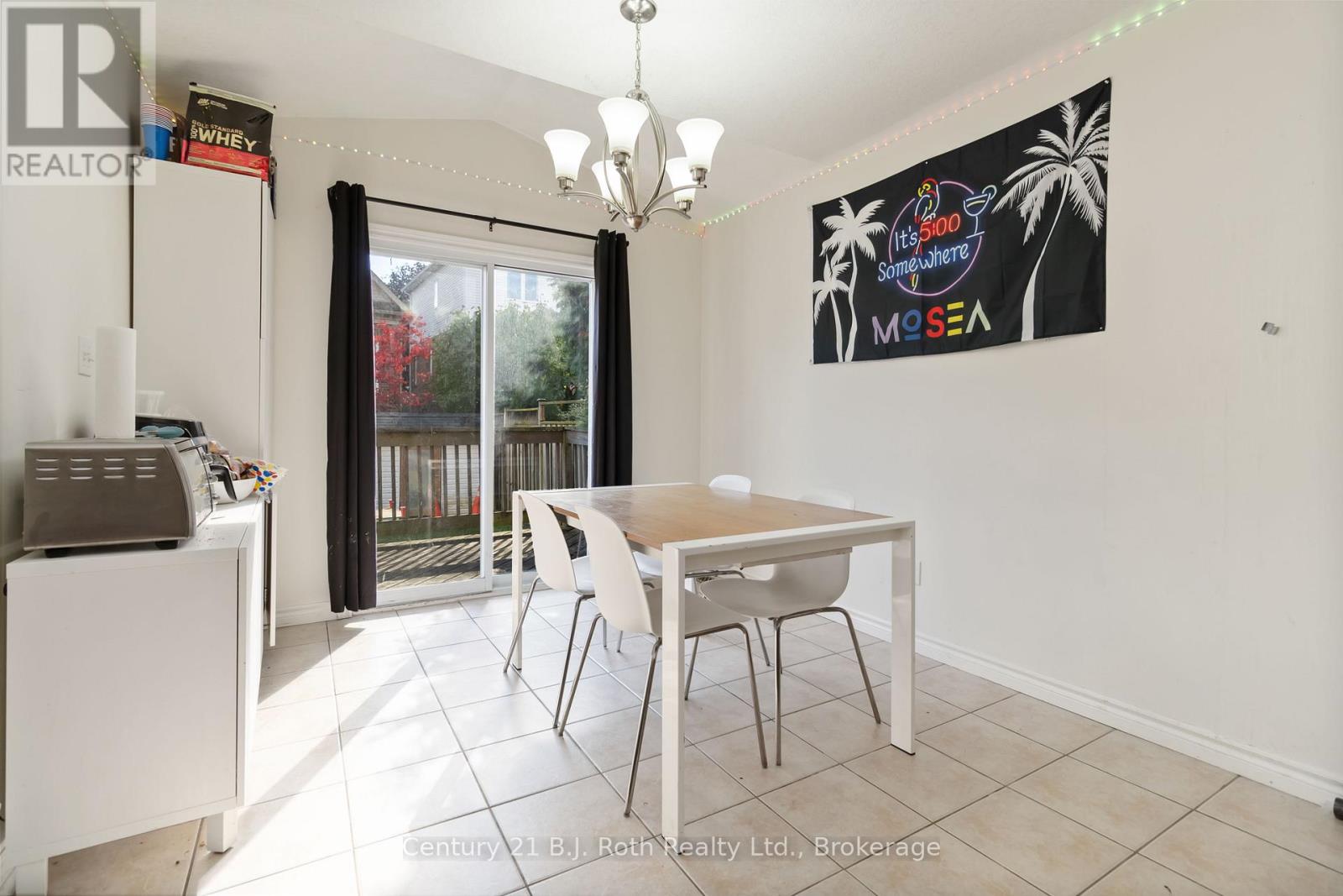 18 Darnell Road, Guelph, Ontario  N1G 5K3 - Photo 6 - X12474469