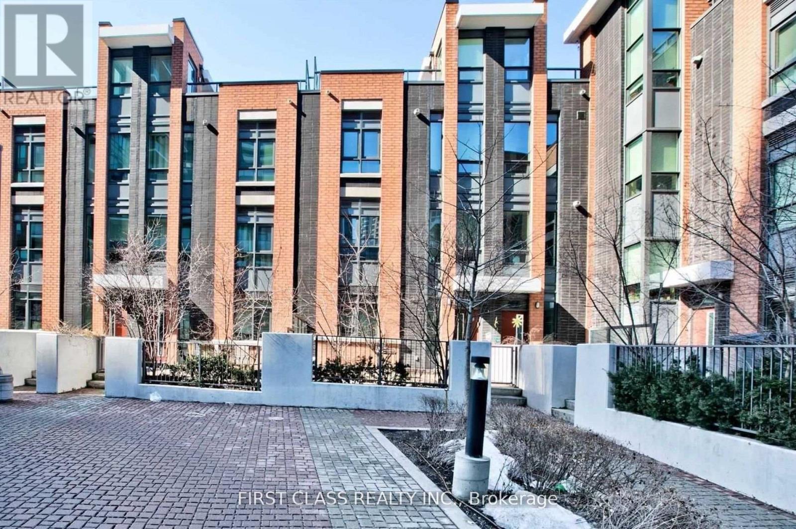 Th-111 - 367 Beecroft Road, Toronto, Ontario  M2N 1Z7 - Photo 6 - C12474317