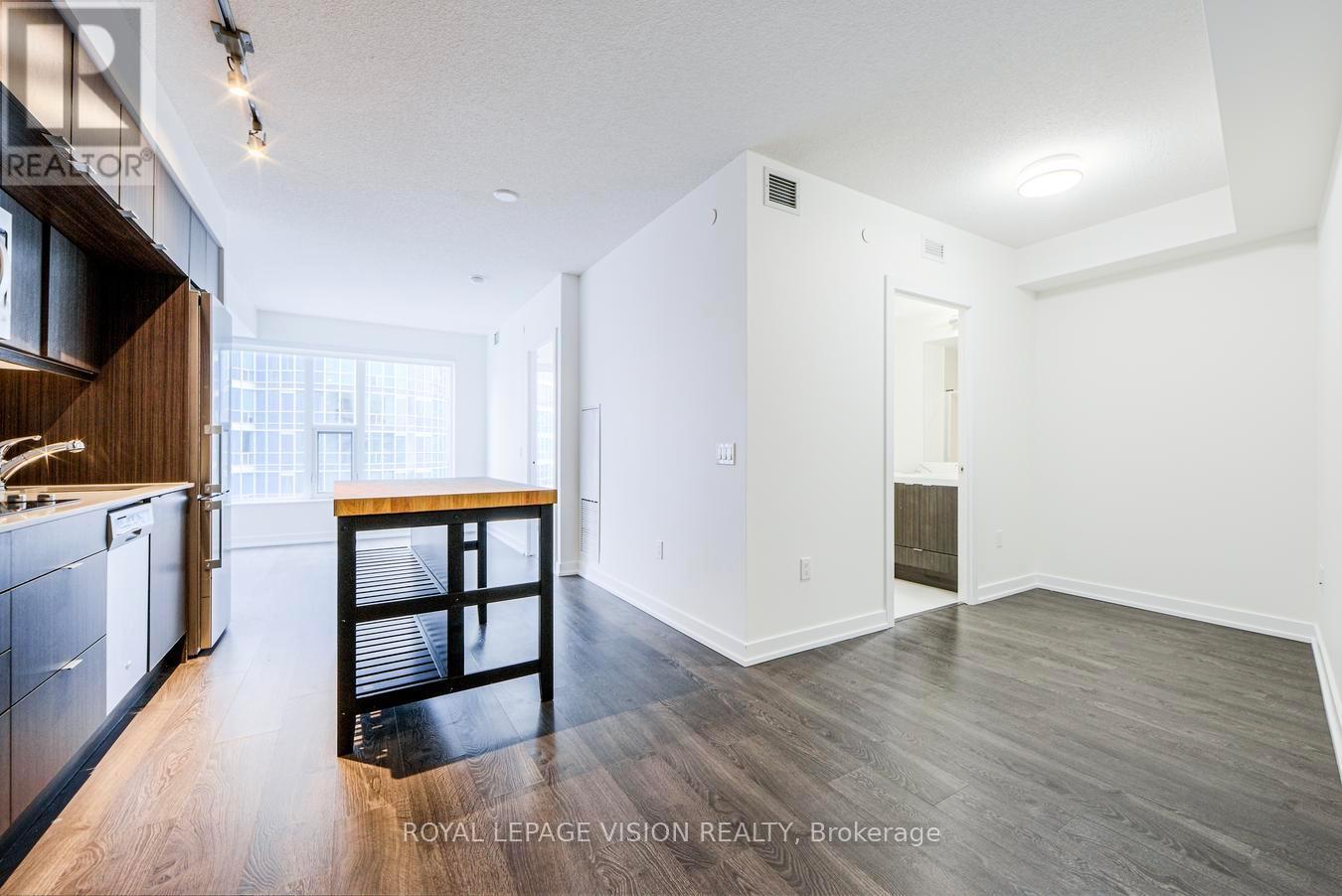 2207 - 10 York Street, Toronto, Ontario  M5J 2Z2 - Photo 12 - C12474327