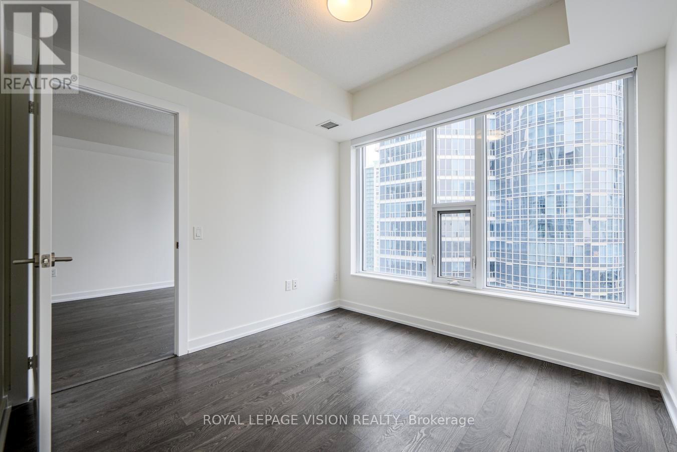 2207 - 10 York Street, Toronto, Ontario  M5J 2Z2 - Photo 23 - C12474327