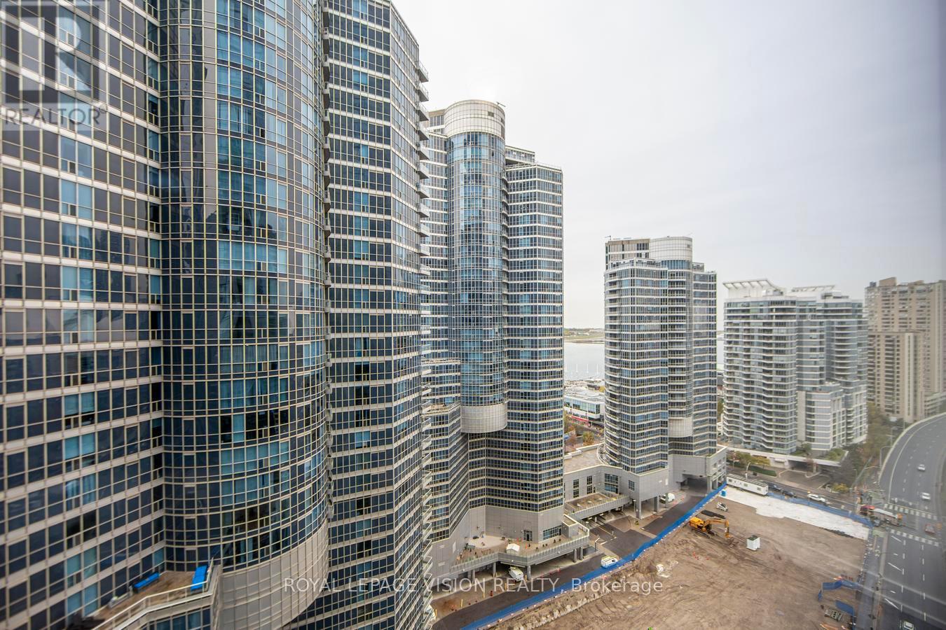 2207 - 10 York Street, Toronto, Ontario  M5J 2Z2 - Photo 28 - C12474327