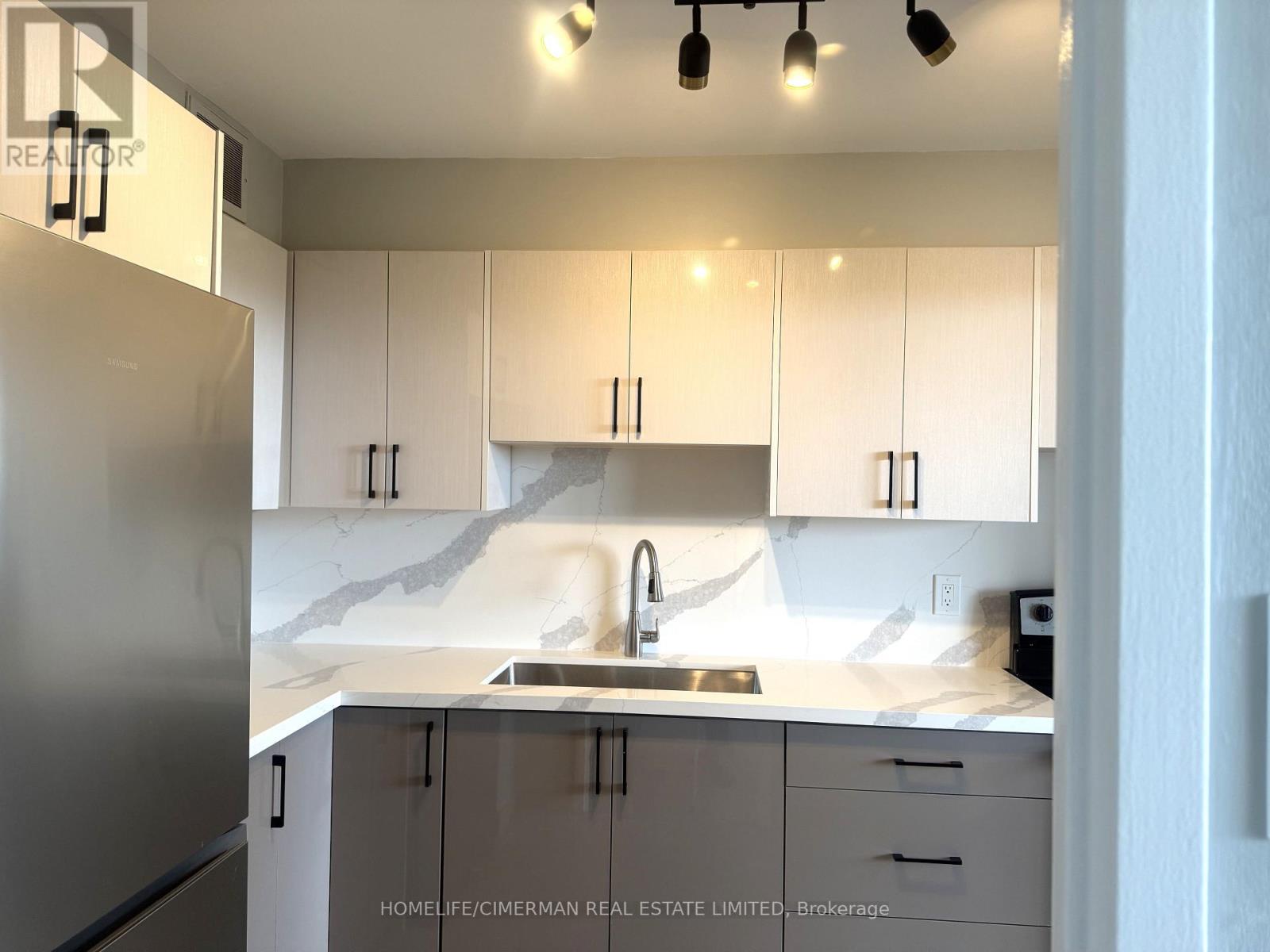 706 - 20 Forest Manor Road, Toronto, Ontario  M2J 1M2 - Photo 10 - C12474334