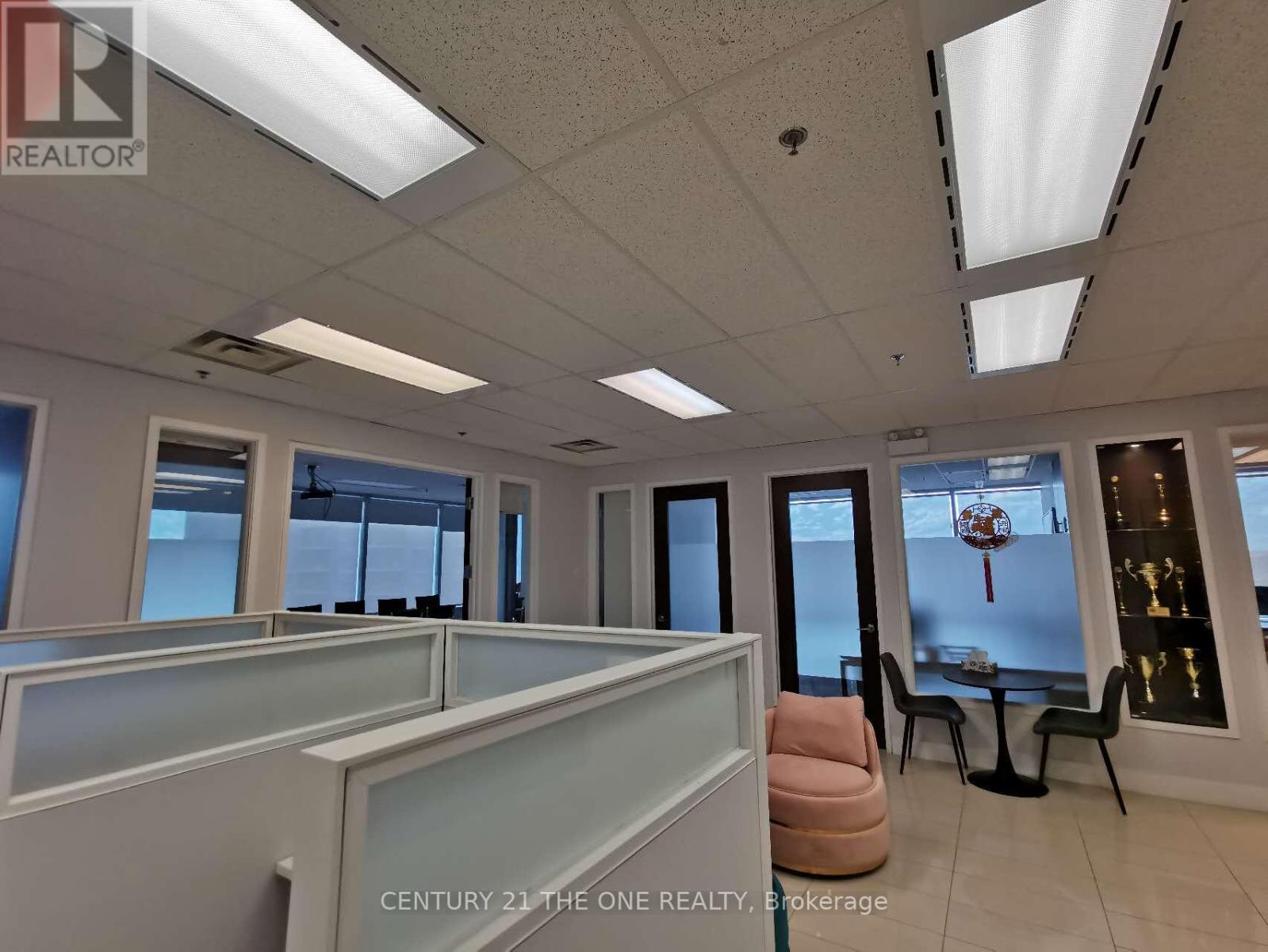 908 - 3601 Highway 7 E, Markham, Ontario  L3R 0M3 - Photo 2 - N12474180