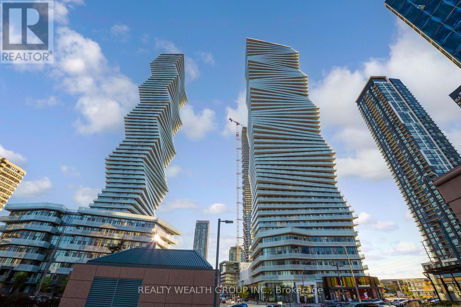 3911 - 3900 Confederation Parkway, Mississauga, Ontario  L5B 0M3 - Photo 30 - W12458283